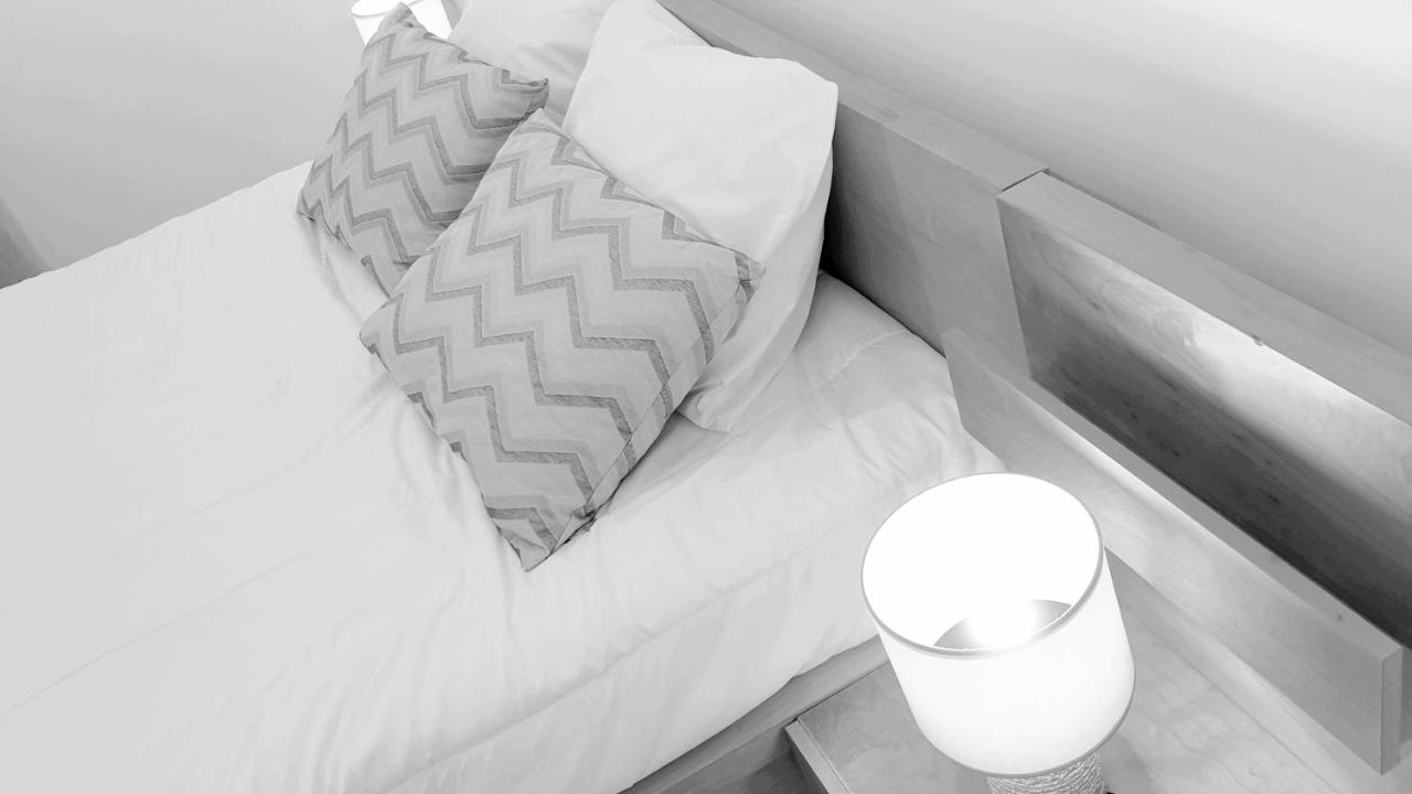 Topo Apartment Πόντα Ντελγκάντα Εξωτερικό φωτογραφία